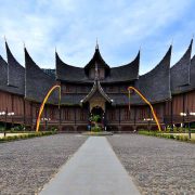 Visit the Pagaruyung Palace